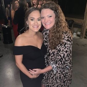 Meet your Posher, Cayla